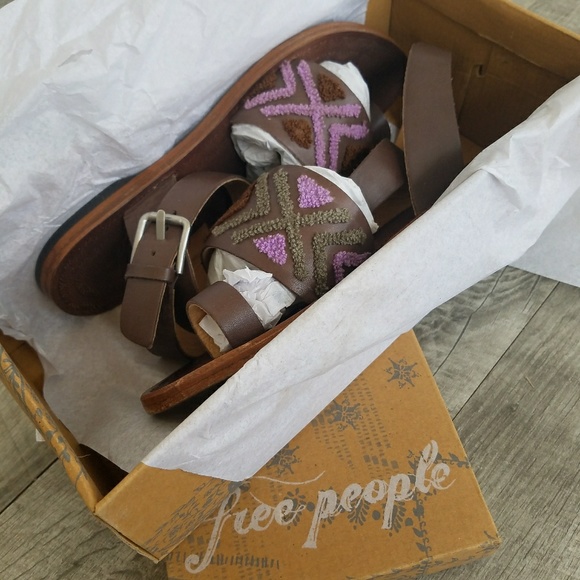 ▪NIB▪Free People //Torrence Flat Sandal - Picture 5 of 6